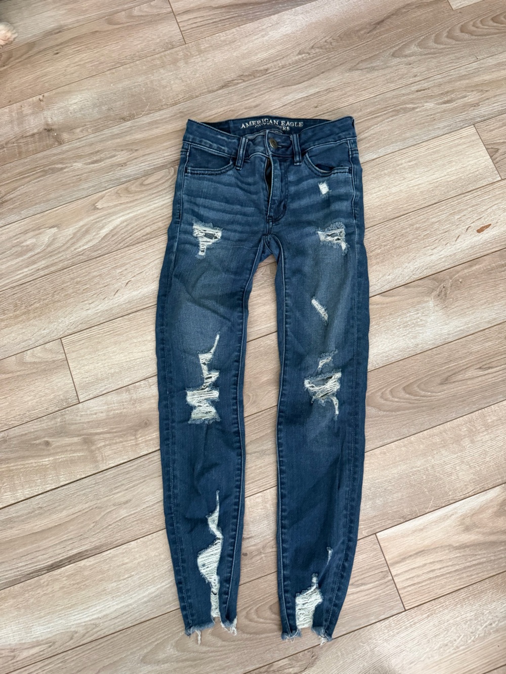 American Eagle Outfitters Dark Blue Distressed Skinny Jeans